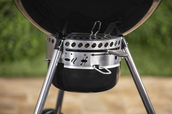 Weber Master-Touch GBS Premium SE E-5775 Holzkohlegrill, Ø 57cm - inkl. Sear Grate – Bild 7